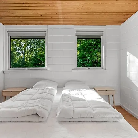 Aamunde - 600m From The Sea By Interhome *