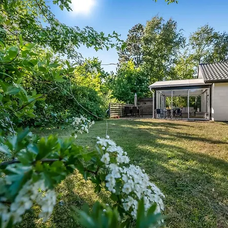 Ferienhaus Aamunde - 600m From The Sea By Interhome *